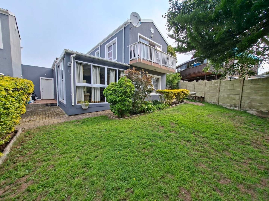 3 Bedroom Property for Sale in Dana Bay Western Cape